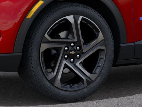 New 2026 Chevrolet Equinox EV LT image 33