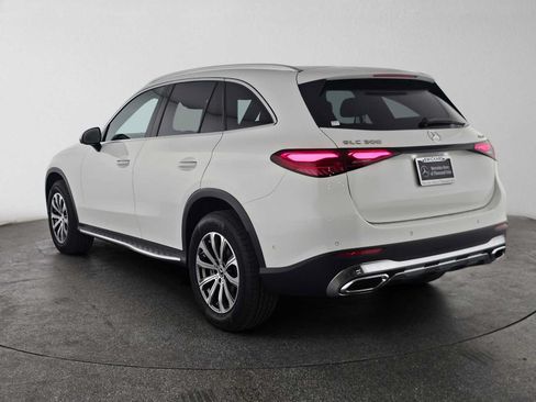 Used 2026 Mercedes-Benz GLC 300 4MATIC image 5