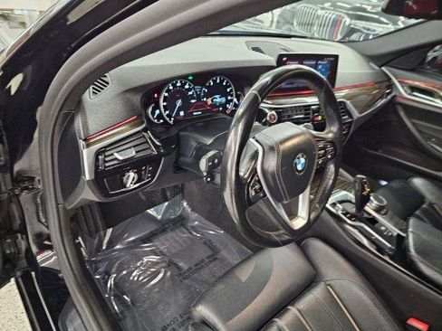 Used 2019 BMW 530i xDrive w/ Convenience Package AWD/4WD image 7