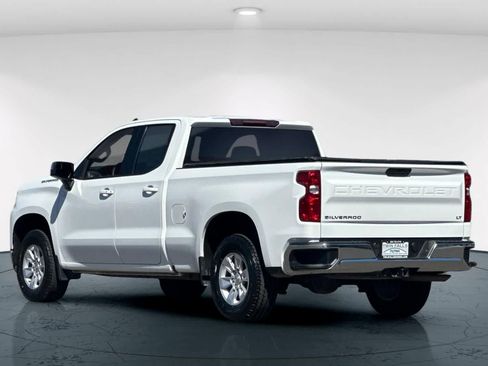 Used 2021 Chevrolet Silverado 1500 LT w/ Bed Protection Package image 8