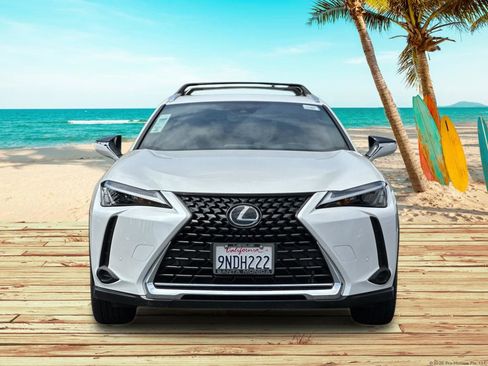 Used 2024 Lexus UX 250h FWD image 9