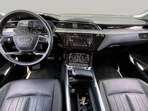 Used 2021 Audi e-tron Premium w/ Convenience Plus Package AWD/4WD image 13