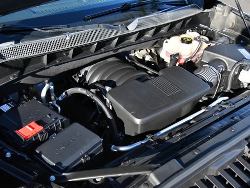 Used 2019 Chevrolet Silverado 1500 LT w/ All-Star Edition image 45