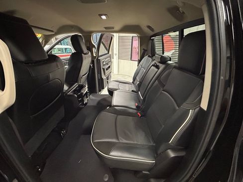 Used 2019 RAM 2500 Laramie AWD/4WD image 47