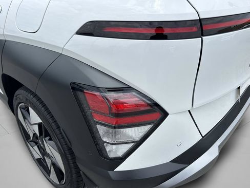 New 2026 Hyundai Kona Limited FWD image 37