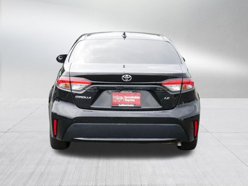 Used 2022 Toyota Corolla LE FWD image 6