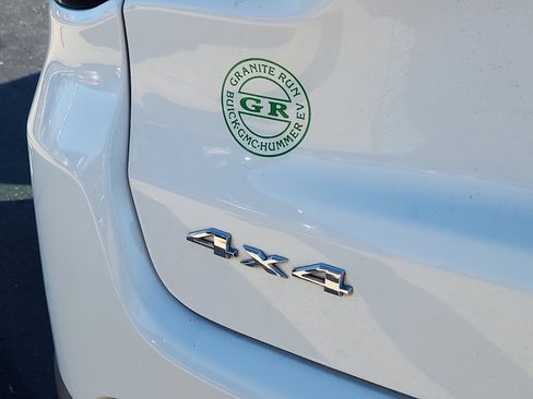 Used 2017 Jeep Compass Latitude image 30