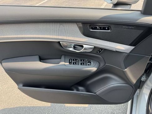 Certified 2026 Volvo XC90 B6 Ultra w/ Protection Package AWD/4WD image 18