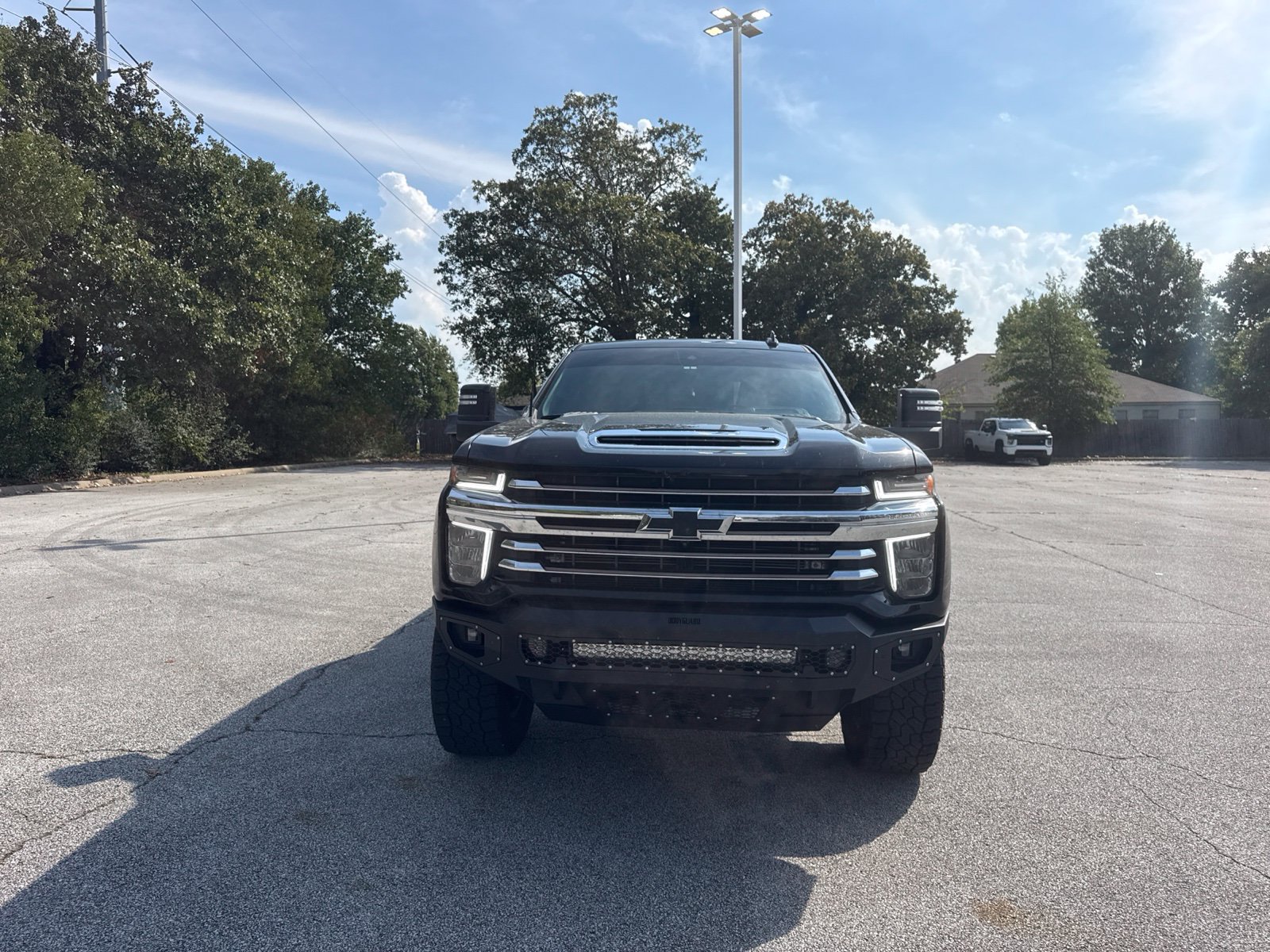 Used 2021 Chevrolet Silverado 2500 High Country w/ Technology Package AWD/4WD image 2