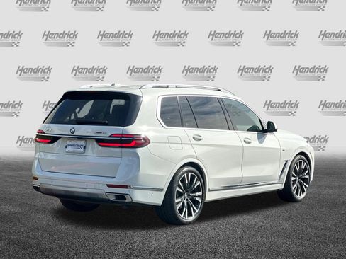 Certified 2024 BMW X7 xDrive40i w/ Premium Package AWD/4WD image 5