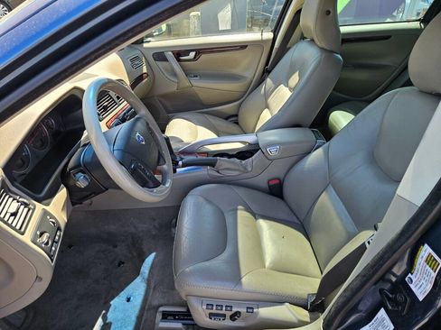 Used 2006 Volvo XC70 AWD/4WD image 14