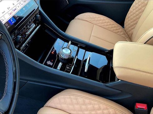 New 2025 Jeep Grand Cherokee Summit w/ Obsidian Package image 8