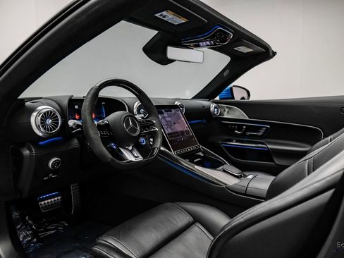 Used 2024 Mercedes-Benz SL 43 AMG image 46