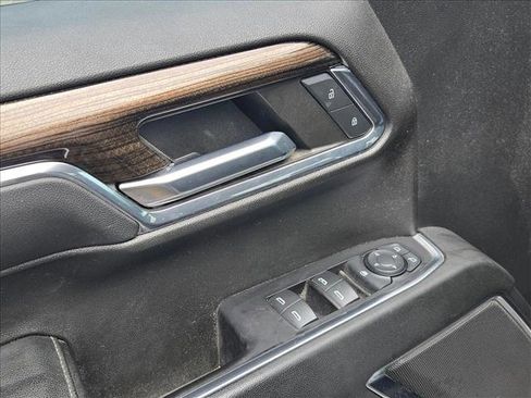 Used 2024 Chevrolet Silverado 1500 RST w/ Dark Appearance Package image 12