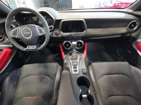 Used 2020 Chevrolet Camaro ZL1 RWD image 32