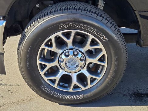 Used 2020 Ford F350 Lariat w/ Lariat Ultimate Package image 9