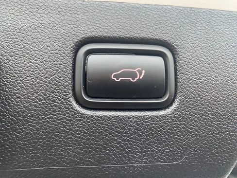 Used 2020 Kia Sorento SX image 26