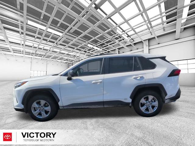 Certified 2025 Toyota RAV4 LE AWD/4WD image 8