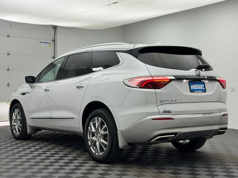 Used 2023 Buick Enclave Essence w/ Experience Buick Package image 13