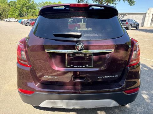 Used 2018 Buick Encore Sport Touring w/ Safety Package FWD image 6