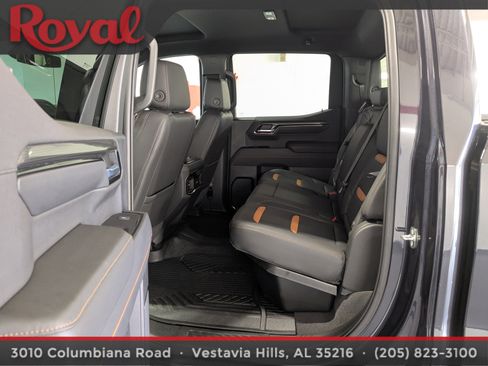 Used 2022 GMC Sierra 1500 AT4 w/ AT4 Preferred Package image 15