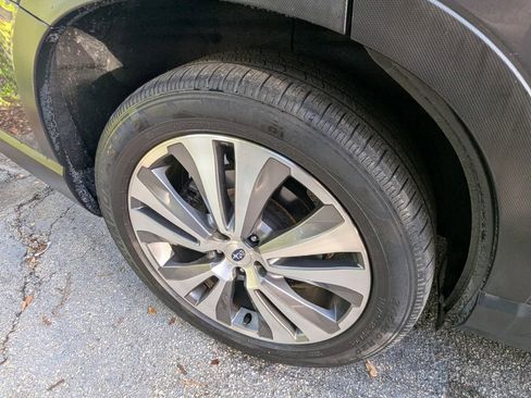 Used 2021 Subaru Ascent Limited AWD/4WD image 12