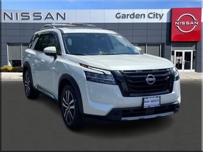 Certified 2024 Nissan Pathfinder Platinum