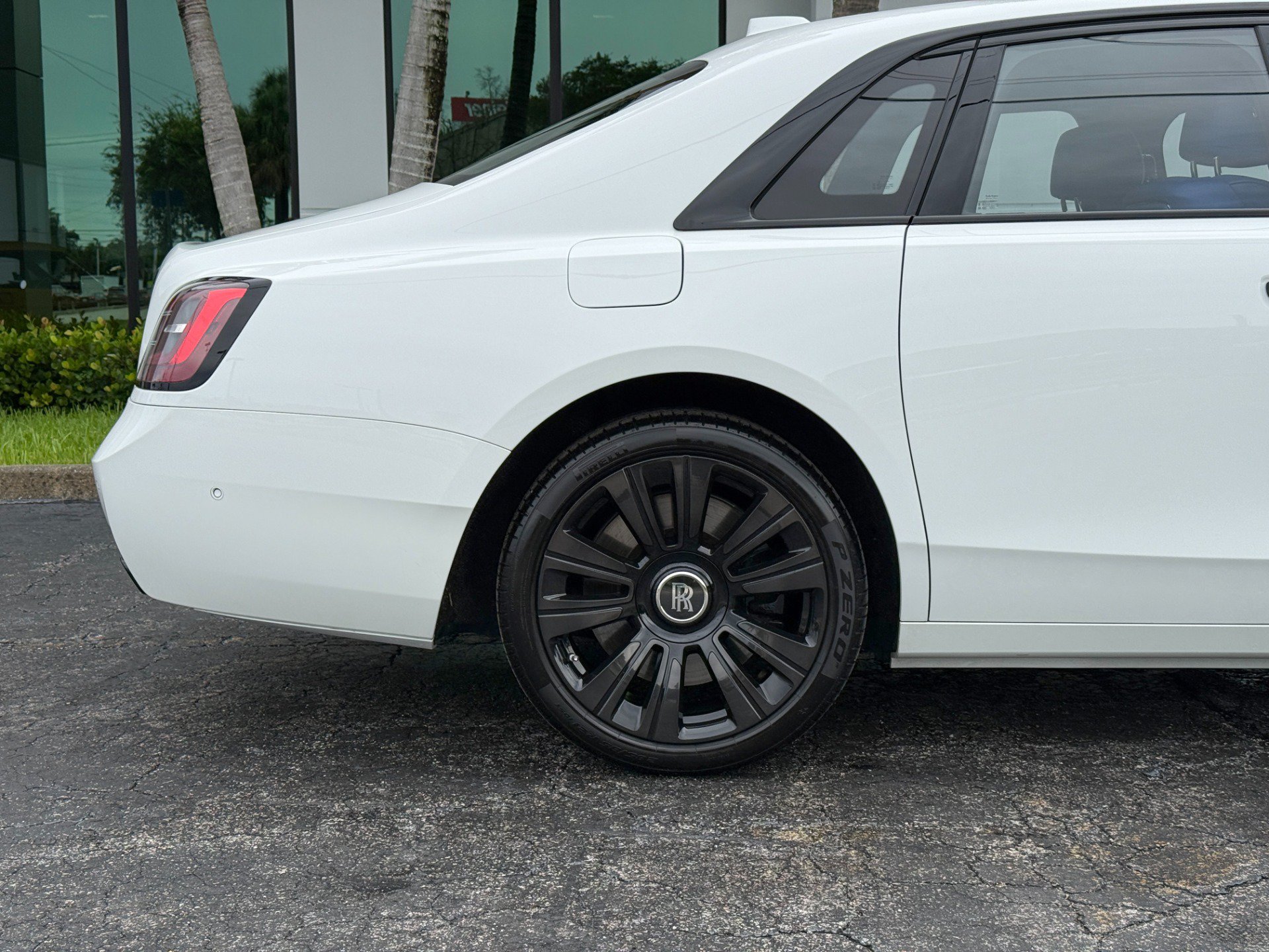 Used 2021 Rolls-Royce Ghost AWD/4WD image 4