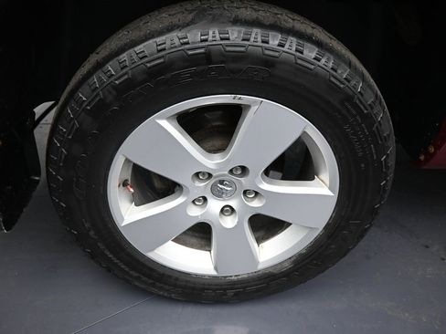 Used 2010 Dodge Ram 1500 Truck SLT w/ Big Horn Regional Pkg image 33