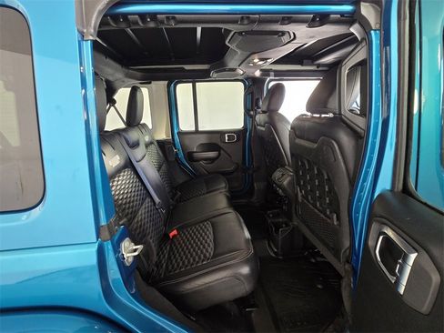 Used 2019 Jeep Wrangler Unlimited Rubicon image 16