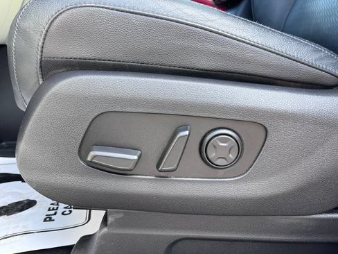 Certified 2024 Kia Carnival SX Prestige FWD image 13