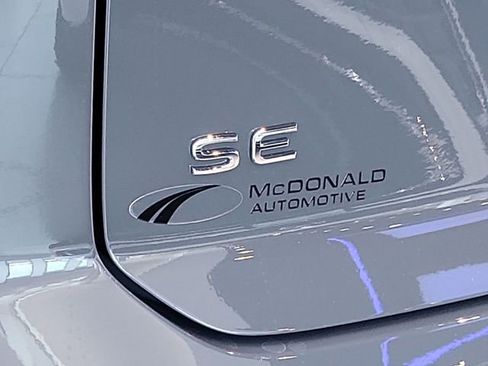 New 2026 Volkswagen Atlas Cross Sport SE image 16