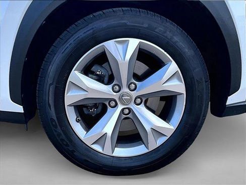 Used 2017 Lexus NX 200t FWD image 10