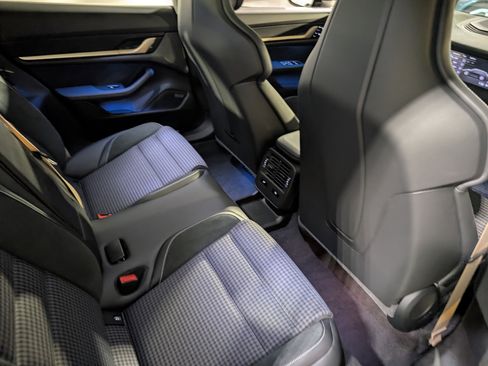 New 2026 Porsche Taycan 4 Cross Turismo image 27