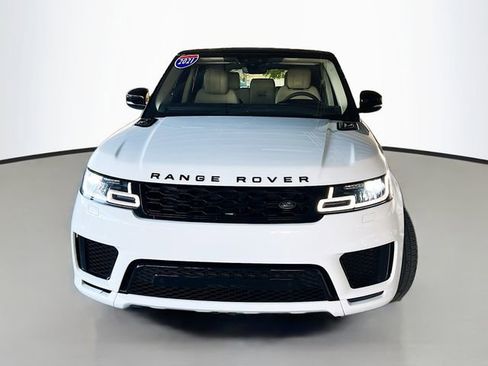 Used 2021 Land Rover Range Rover Sport HST image 2