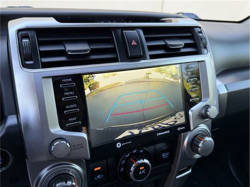 Used 2022 Toyota 4Runner SR5 Premium w/ Moonroof Package RWD image 21