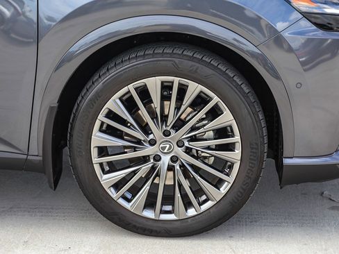 Used 2025 Lexus RX 450h AWD w/ Convenience Package image 10