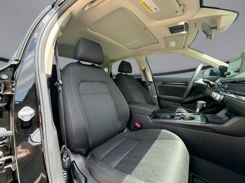 Used 2023 Honda Civic EX image 16