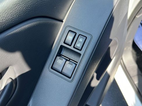 New 2026 Nissan Frontier S image 20