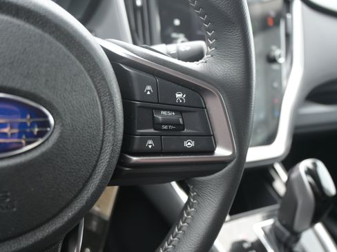 Certified 2025 Subaru Outback Premium AWD/4WD image 19