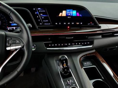 Certified 2023 Cadillac Escalade Premium Luxury w/ LPO, Floor Liner Package image 16