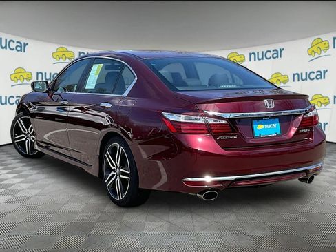 Used 2017 Honda Accord Sport image 4