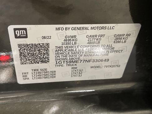 Used 2022 GMC Sierra 2500 SLE w/ SLE Value Package; image 28