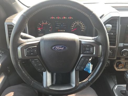 Used 2018 Ford F150 XLT w/ Equipment Group 302A Luxury AWD/4WD image 36