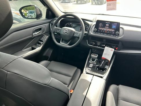 New 2026 Nissan Rogue Dark Armor FWD image 10