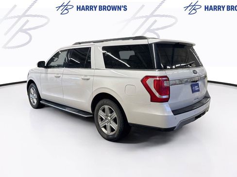 Used 2018 Ford Expedition Max XLT w/ Equipment Group 202A AWD/4WD image 2