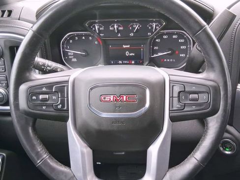 Used 2021 GMC Sierra 1500 SLE w/ Preferred Package image 18