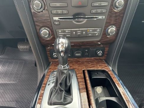 Used 2019 Nissan Armada Platinum w/ Interior Lighting Package image 20
