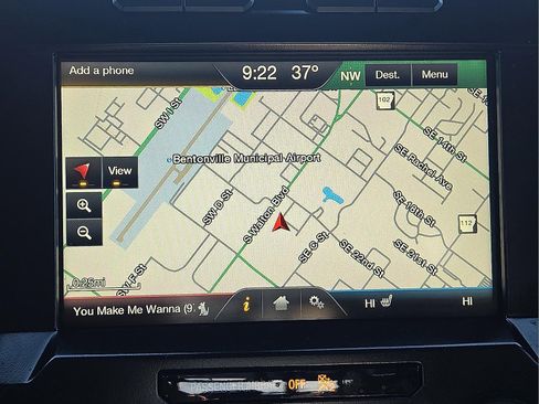 Used 2015 Ford F150 Platinum w/ Equipment Group 701A Luxury image 17