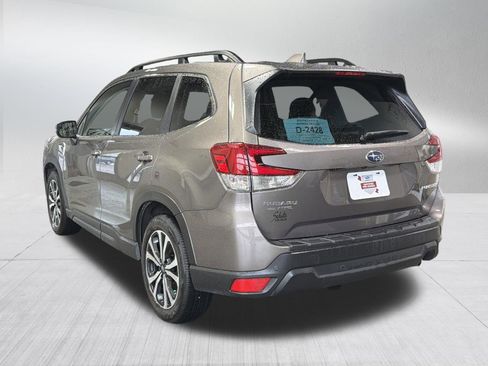 Certified 2023 Subaru Forester Limited AWD/4WD image 5